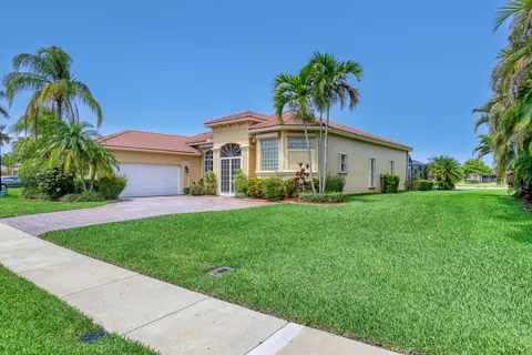 9466 Lantern Bay Cir, West Palm Beach, FL 33411