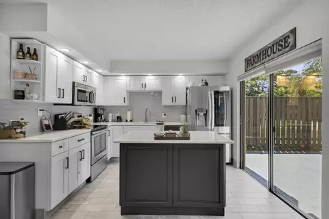 1302 13 Ct, Palm Beach Gardens, FL 33410