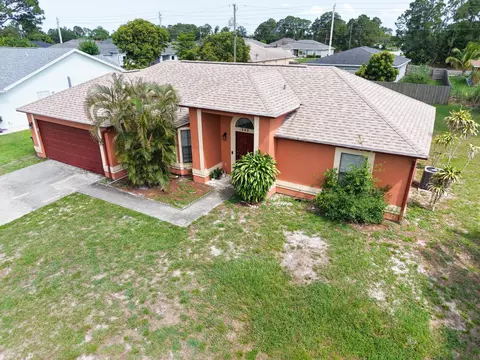 1352 SW Halford Ave, Port Saint Lucie, FL 34953