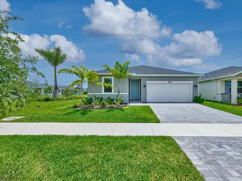 8960 Dahlia Cir, Port Saint Lucie, FL 34986