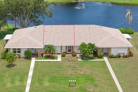 518 Crooked Lake Ln #B, Fort Pierce, FL 34982