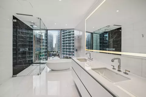 300 Biscayne Blvd Way #1907, Miami, FL 33131