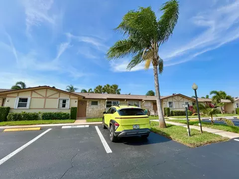 2802 Crosley Dr W #D, West Palm Beach, FL 33415
