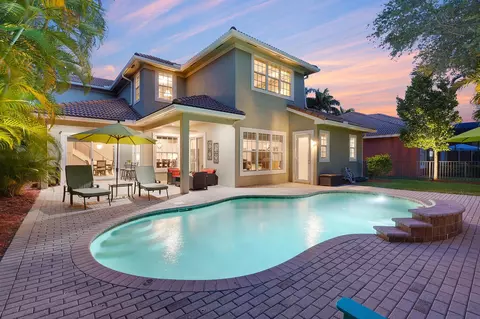 127 Via Castilla, Jupiter, FL 33458