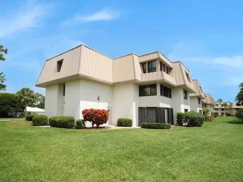 1800 SE St Lucie Blvd #12-102, Stuart, FL 34996