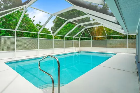 916 23rd, Vero Beach, FL 32960