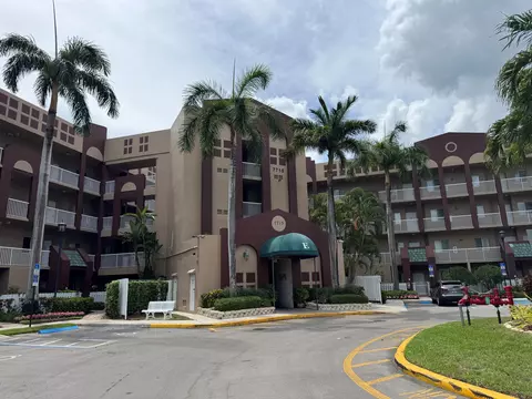 7715 Southampton Ter #102, Tamarac, FL 33321