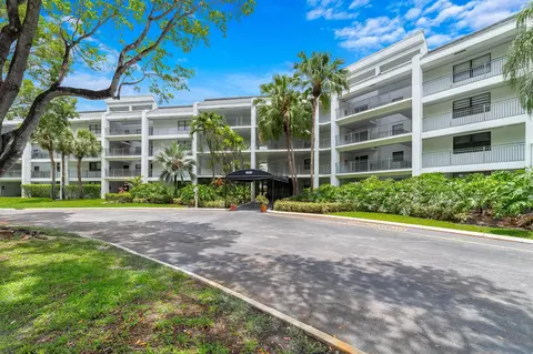16091 Blatt Blvd #302, Weston, FL 33326