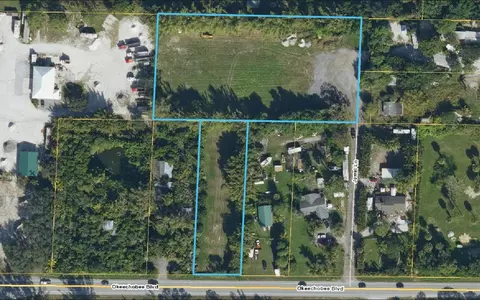 2105 Jewel Ln, Loxahatchee Groves, FL 33470