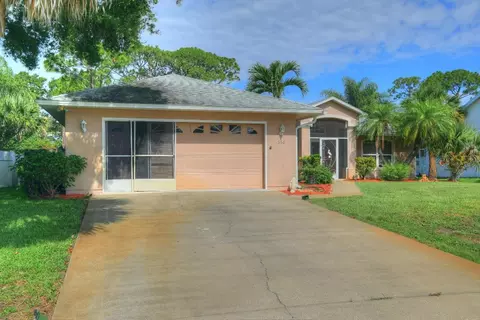 356 Toledo, Sebastian, FL 32958
