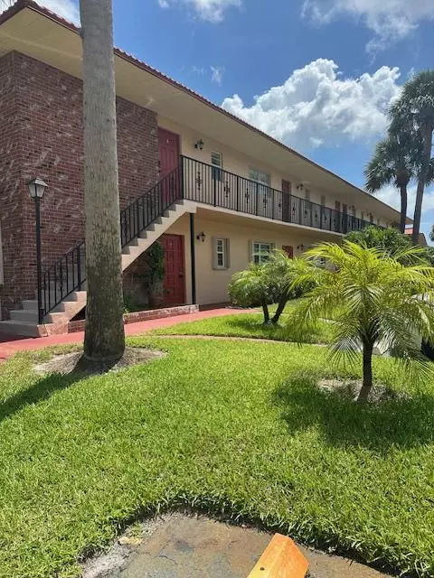 1947 SW Palm City #G, Stuart, FL 34994