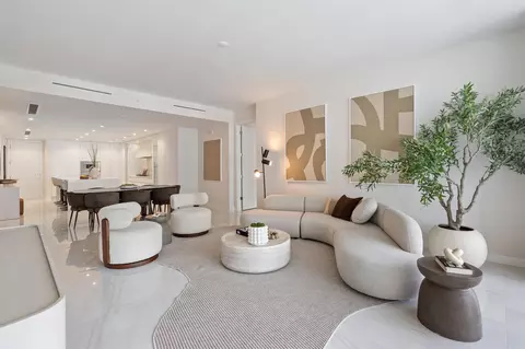 220 SE Mizner Blvd #611, Boca Raton, FL 33432