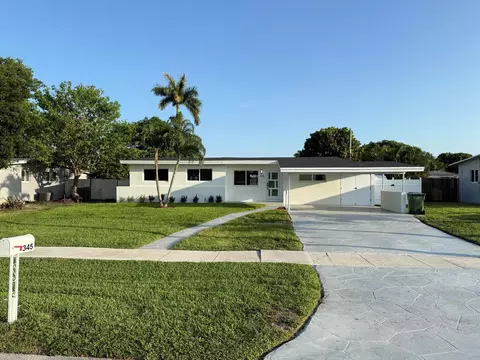 345 Pinehurst Rd, Palm Springs, FL 33461