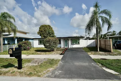 5095 Old Spanish Rd, Lake Worth, FL 33462