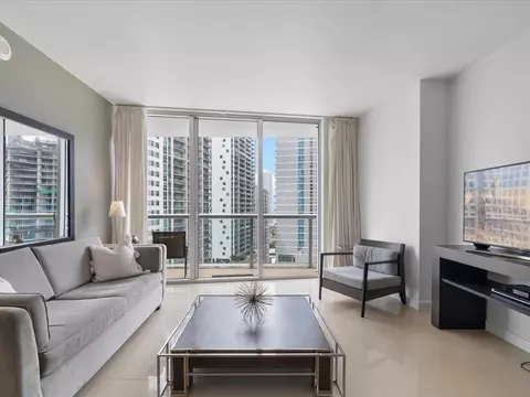 485 Brickell Ave #2107, Miami, FL 33131