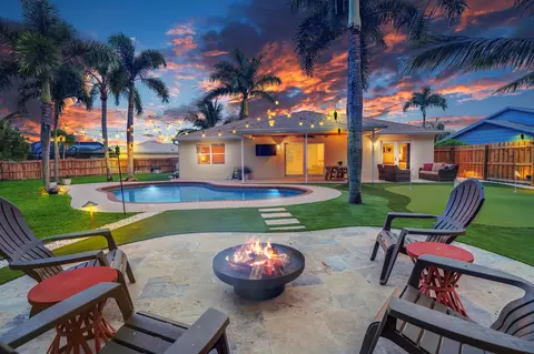 152 Stillwater Cir, Jupiter, FL 33458