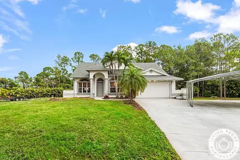 4038 Calamondin Blvd, The Acreage, FL 33470