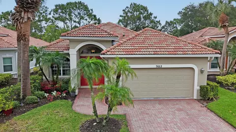 7653 Greenbrier Cir, Port Saint Lucie, FL 34986