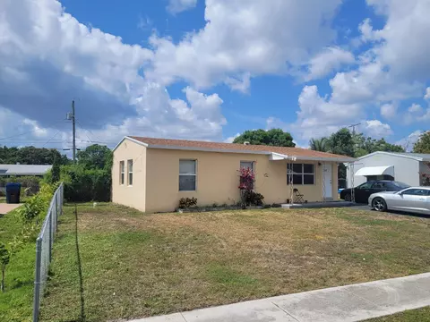 301 W 29th St, Riviera Beach, FL 33404