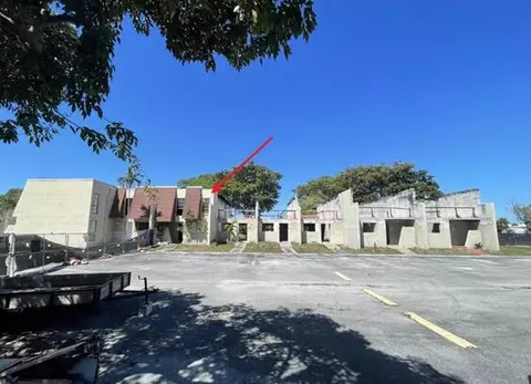 8921 Palm Tree Ln #8921, Pembroke Pines, FL 33024