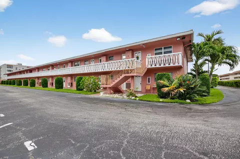 300 NE 20th #8060, Boca Raton, FL 33431