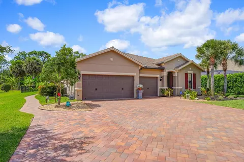 4884 SW Gossamer Cir, Palm City, FL 34990
