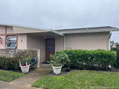 2727 Dudley Dr W #J, West Palm Beach, FL 33415