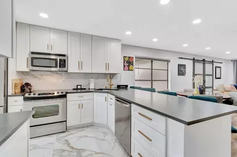 21695 Tall Palm Cir #4B, Boca Raton, FL 33433