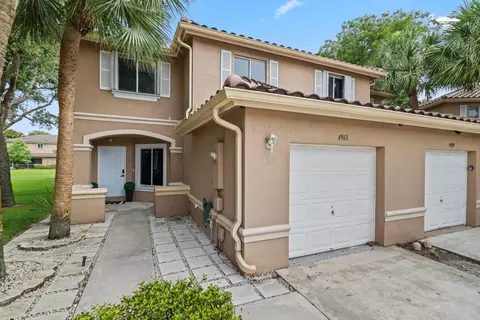 4963 Pinemore, Lake Worth, FL 33463