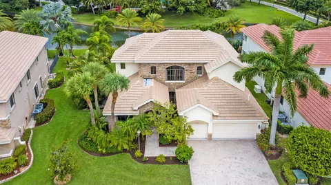 3583 Collonade Dr, Wellington, FL 33449