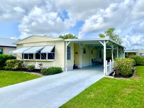 272 Camino Del Rio, Port Saint Lucie, FL 34952