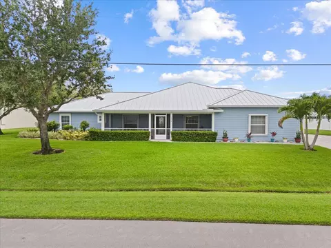 1976 SW Aaron, Port Saint Lucie, FL 34953