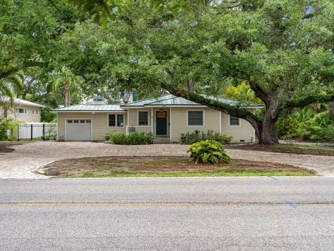 6201 Bayshore Blvd, Tampa, FL 33611