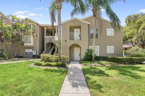 1825 Palm Cove Blvd #109, Delray Beach, FL 33445