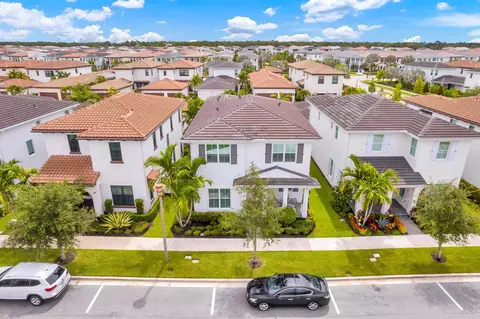 13330 Machiavelli Way, Palm Beach Gardens, FL 33418