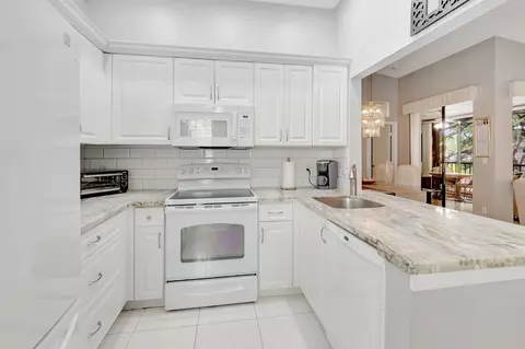 5414 Venetia Ct #G, Boynton Beach, FL 33437