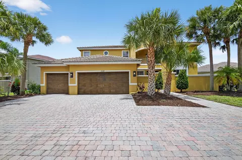 10359 Cypress Lakes Preserve Dr, Lake Worth, FL 33449