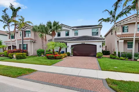 8103 Snowflake Obsidian Trl, Delray Beach, FL 33446