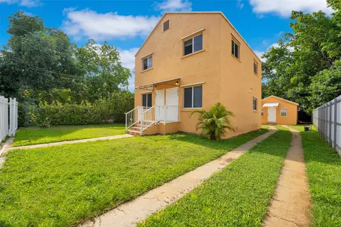 275 NW 81st St, Miami, FL 33150