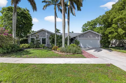 17315 Lake Park Rd, Boca Raton, FL 33487