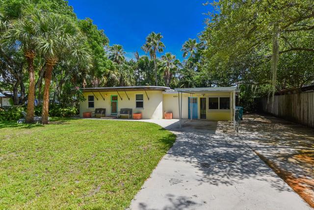 653 NE 8th, Boynton Beach, FL 33435