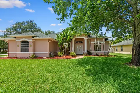 1611 SE Simmons St, Port Saint Lucie, FL 34952