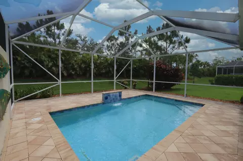 12761 SW Gingerline Dr, Port St Lucie, FL 34987