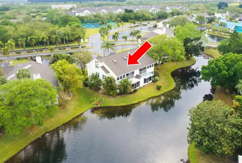 1975 Westminster Cir #4, Vero Beach, FL 32966