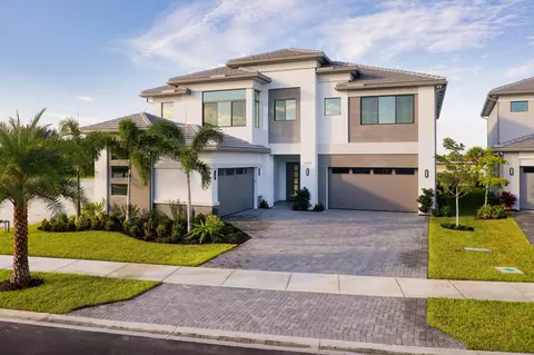 9895 Migration Pt, Palm Beach Gardens, FL 33412