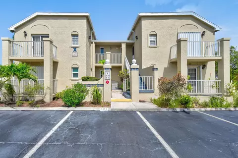 1623 SE Green Acres Cir #X202, Port Saint Lucie, FL 34952