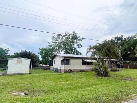 3628 SE 27th St, Okeechobee, FL 34974
