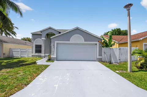 3 Ripley Way, Boynton Beach, FL 33426