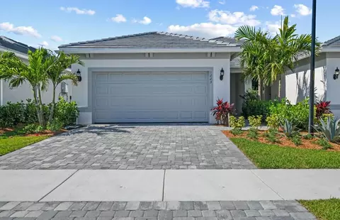 1223 Harper #VILLA 9, Vero Beach, FL 32960