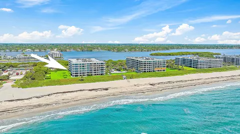 2100 Ocean Blvd #206S, Palm Beach, FL 33480